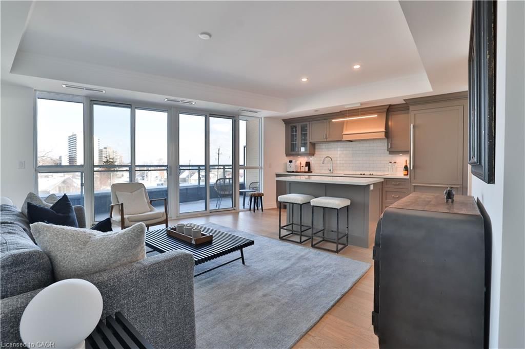 Condo/Apt Unit for sale at 304-2060 Lakeshore Road, Burlington, ON, L7R 0G2 - Central - MLS: 40812412