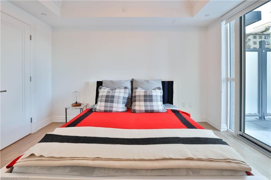 Condo/Apt Unit for sale at 304-2060 Lakeshore Road, Burlington, ON, L7R 0G2 - Central - MLS: 40812412