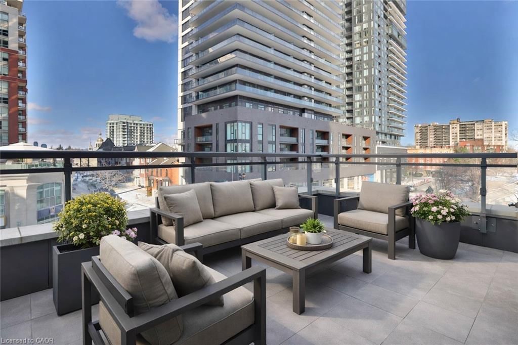 Condo/Apt Unit for sale at 304-2060 Lakeshore Road, Burlington, ON, L7R 0G2 - Central - MLS: 40812412