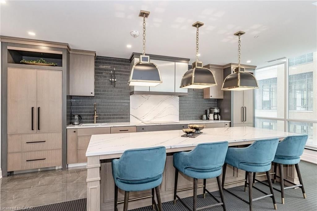 Condo/Apt Unit for sale at 304-2060 Lakeshore Road, Burlington, ON, L7R 0G2 - Central - MLS: 40812412