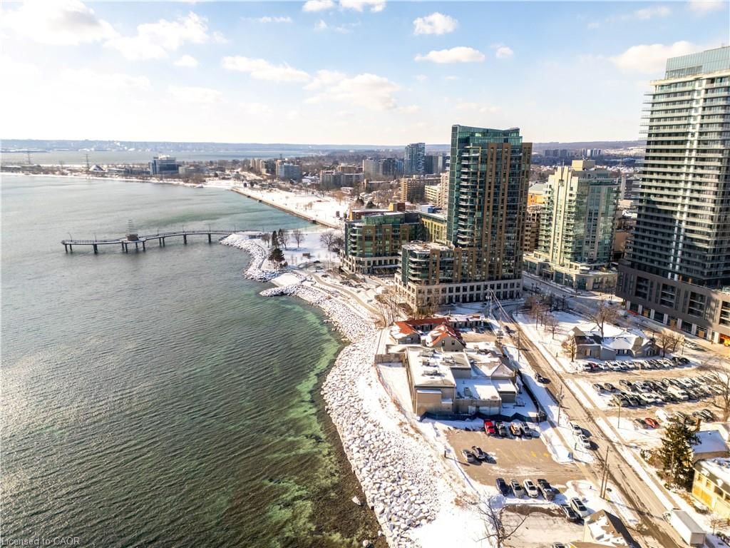 Condo/Apt Unit for sale at 304-2060 Lakeshore Road, Burlington, ON, L7R 0G2 - Central - MLS: 40812412