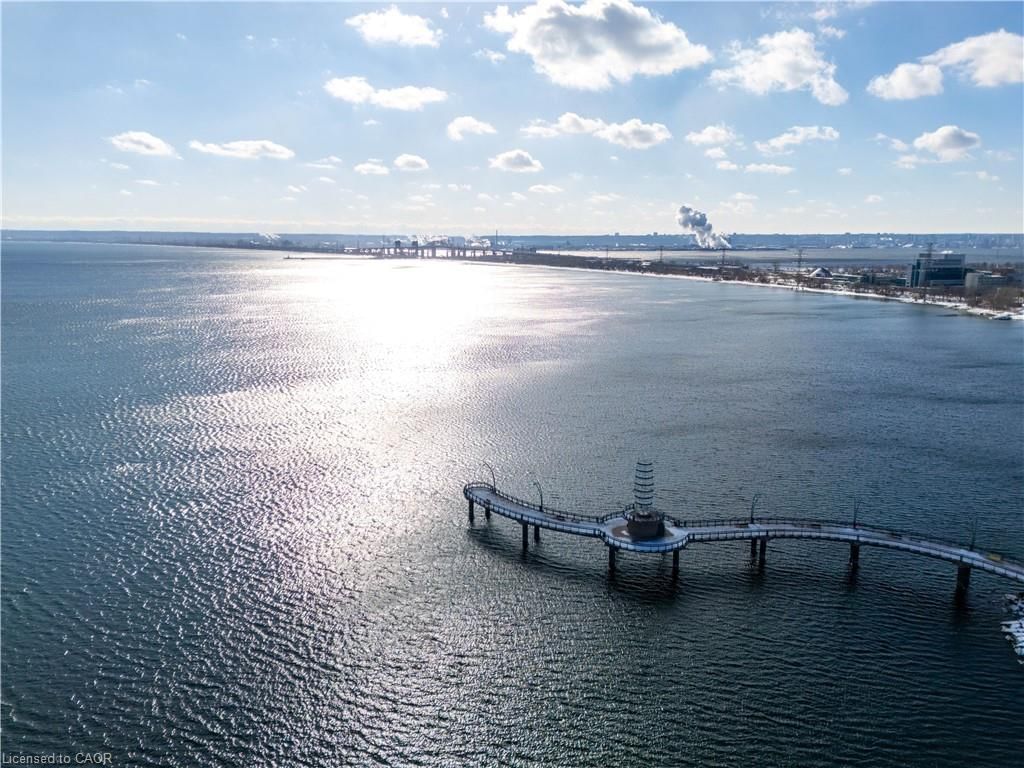 Condo/Apt Unit for sale at 304-2060 Lakeshore Road, Burlington, ON, L7R 0G2 - Central - MLS: 40812412