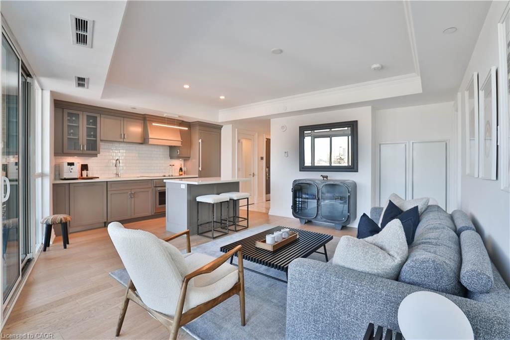 Condo/Apt Unit for sale at 304-2060 Lakeshore Road, Burlington, ON, L7R 0G2 - Central - MLS: 40812412