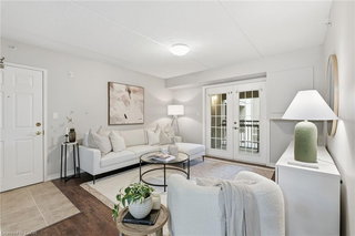 308 - 2055 Appleby Line