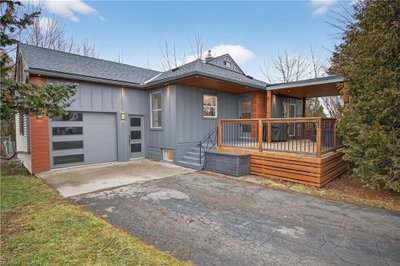 486 East 38th Street