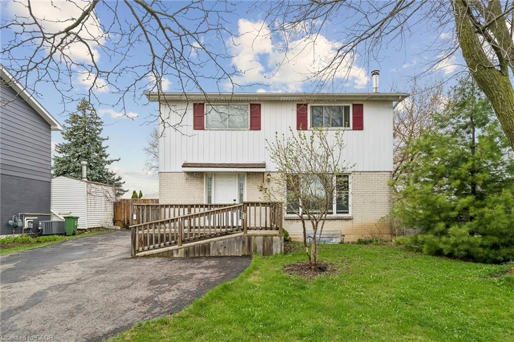 Single Family Residence for sale at 27 John Murray Street, Stoney Creek, ON, L8J 1C5 - Felker - MLS: 40812568