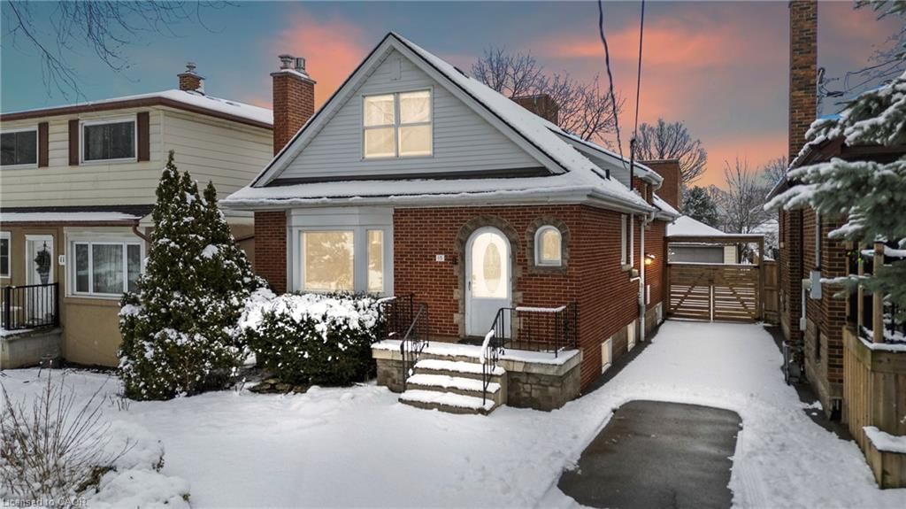 Single Family Residence for sale at 15 Millen Avenue, Hamilton, ON, L9A 2T5 - Centremount - MLS: 40812712