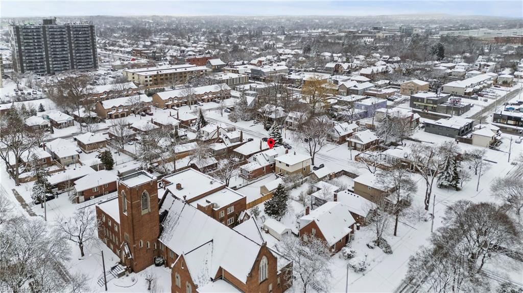 Single Family Residence for sale at 15 Millen Avenue, Hamilton, ON, L9A 2T5 - Centremount - MLS: 40812712