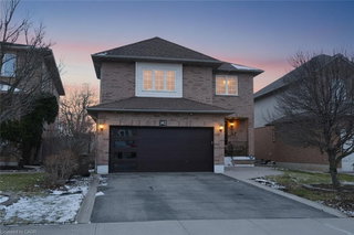 142 Hawkswood Trail