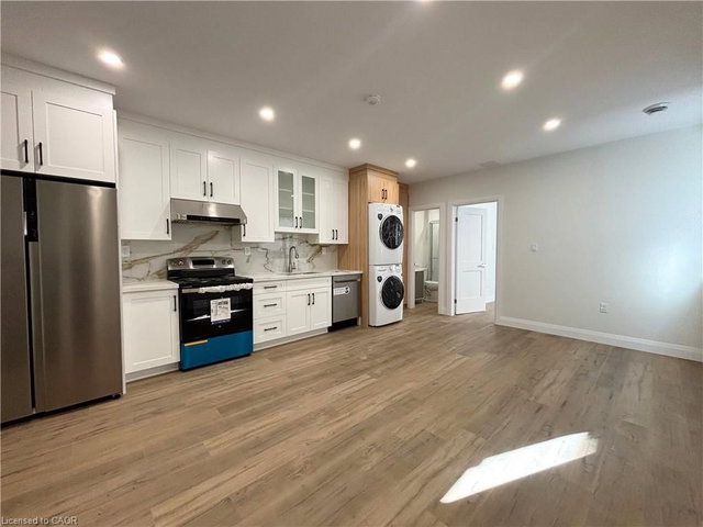 5 - 6 Caithness Street E