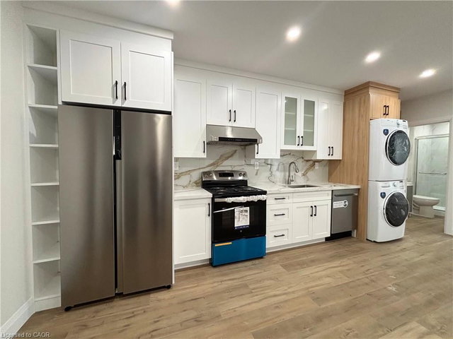 5 - 6 Caithness Street E