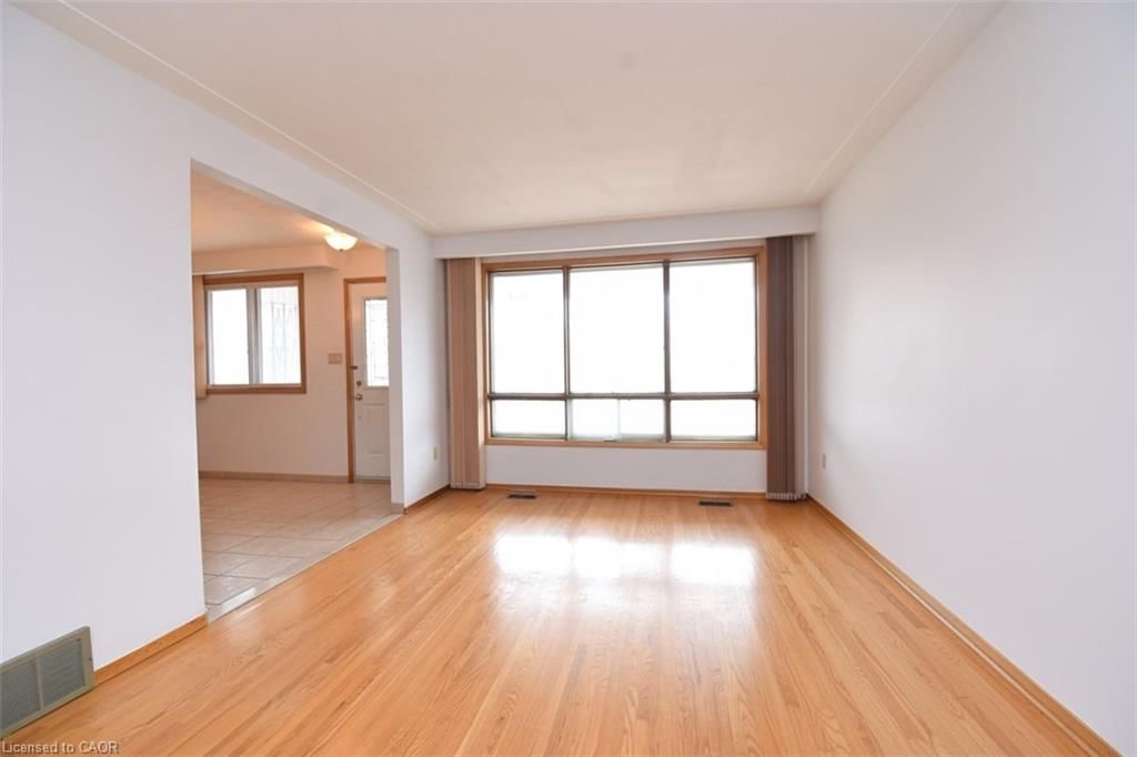 Single Family Residence for sale at 36 Glassco Avenue, Hamilton, ON, L8H 5Z6 - McQuesten - MLS: 40812839