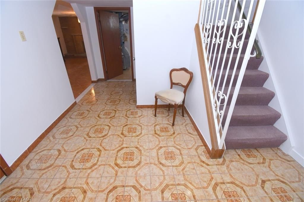 Single Family Residence for sale at 36 Glassco Avenue, Hamilton, ON, L8H 5Z6 - McQuesten - MLS: 40812839