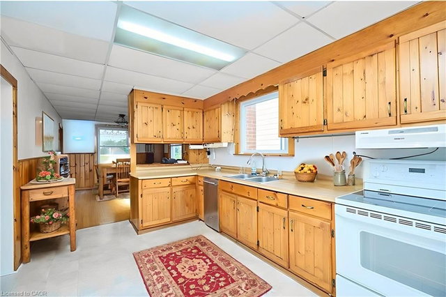 Upper - 33 Merigold Street