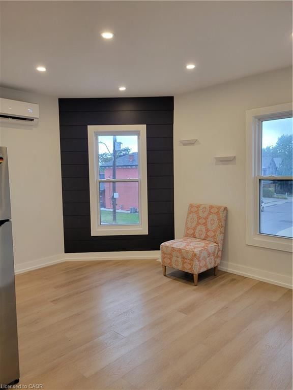 Condo/Apt Unit for lease at 2-262 Robert Street, Hamilton, ON, L8L 2R4 - Landsdale - MLS: 40812908