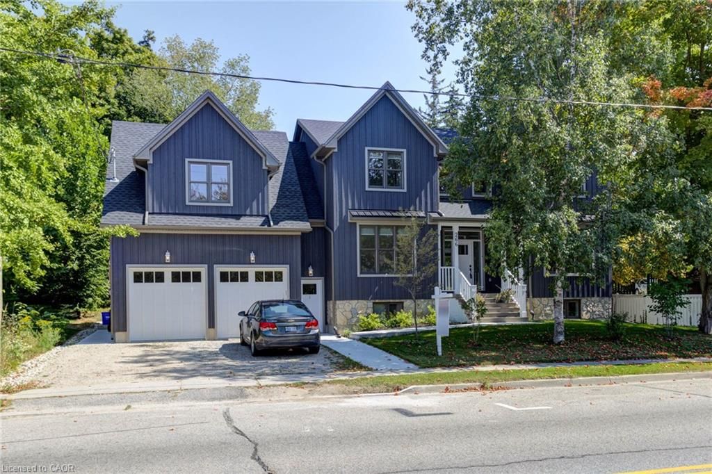 Single Family Residence sold at 266 Bridge Street, Fergus, ON, N1M 1T7 - Fergus - MLS: 40813164