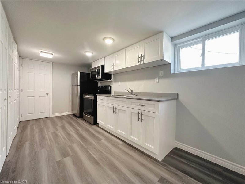 Lower - 39 Maywood Road