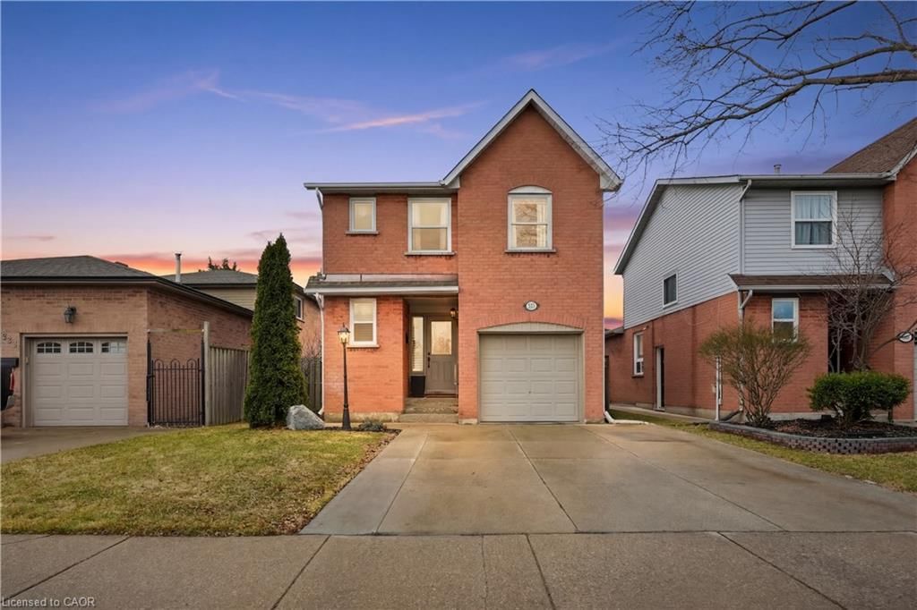 Single Family Residence sold at 333 Celtic Drive, Stoney Creek, ON, L8E 4N1 - Eastdale/Poplar Park/Industrial - MLS: 40813281