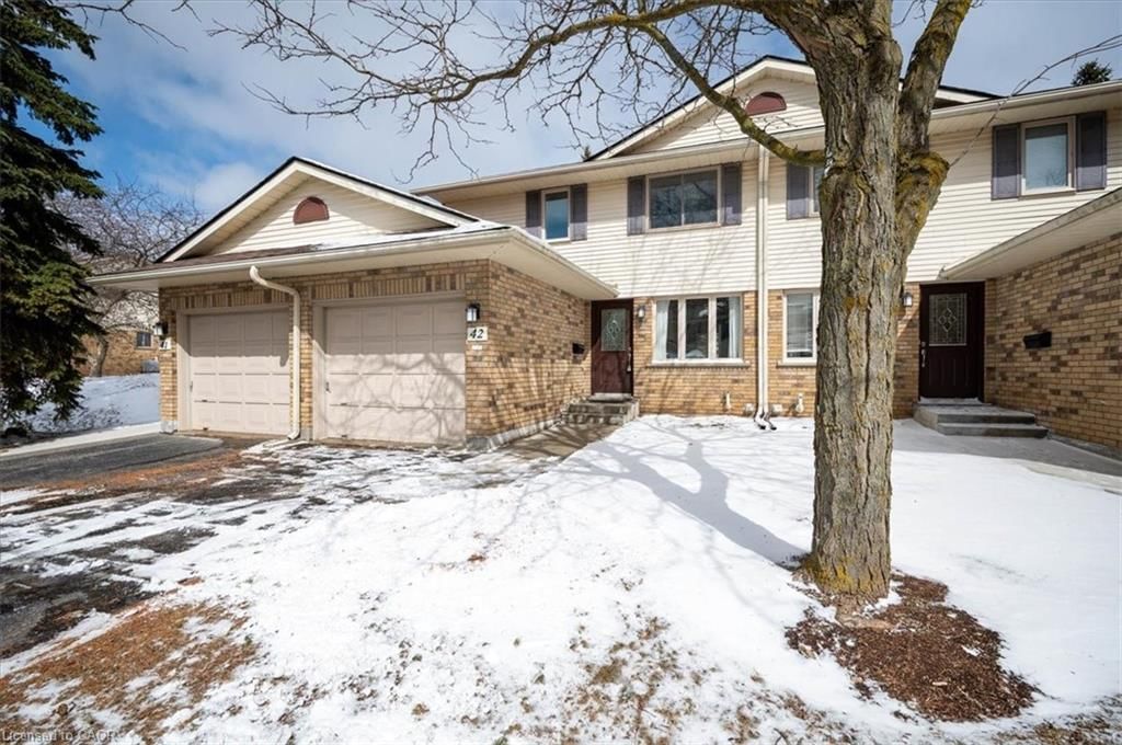 Row/Townhouse sold at 42-375 Kingscourt Drive, Waterloo, ON, N2K 3N7 - Lexington/Lincoln Village - MLS: 40813407