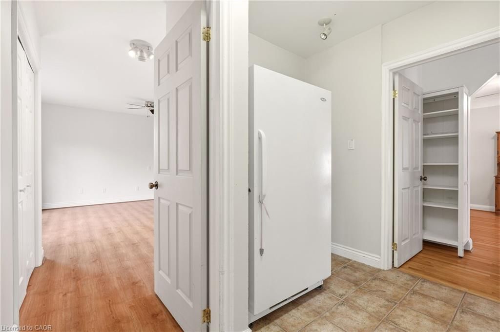 Single Family Residence for sale at 192 Ewen Road, Hamilton, ON, L8S 3C9 - Ainslie Wood - MLS: 40813795