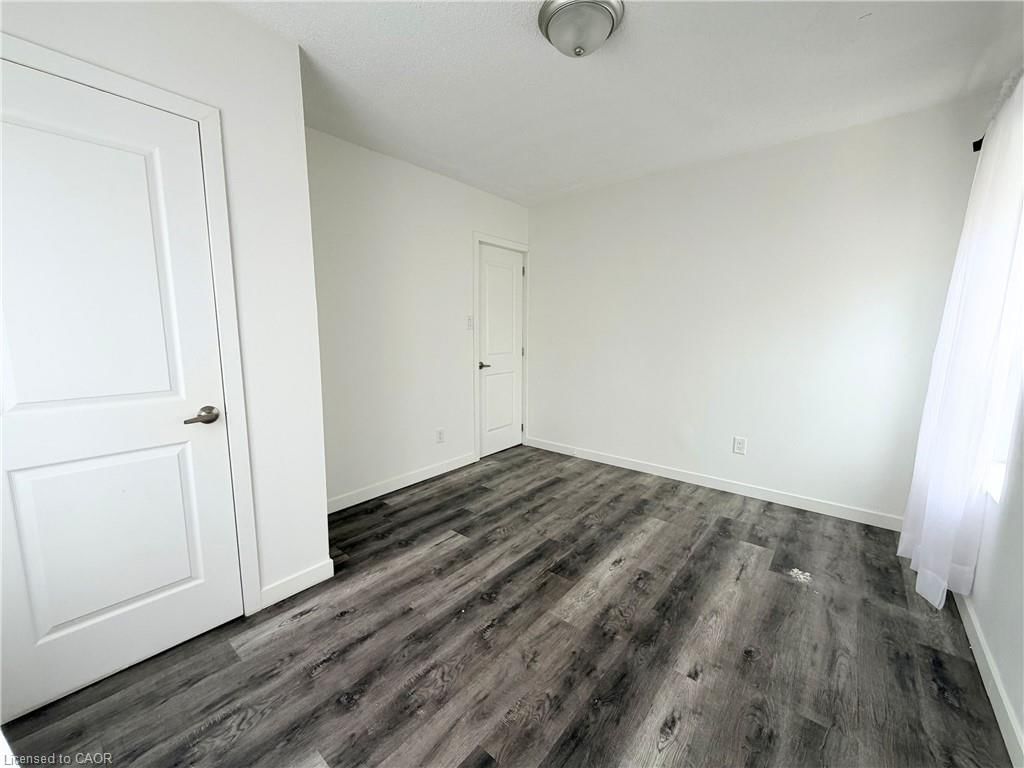 Condo/Apt Unit for lease at 6-120 Charles Street, Hamilton, ON, L8P 3E6 - Durand North - MLS: 40813822