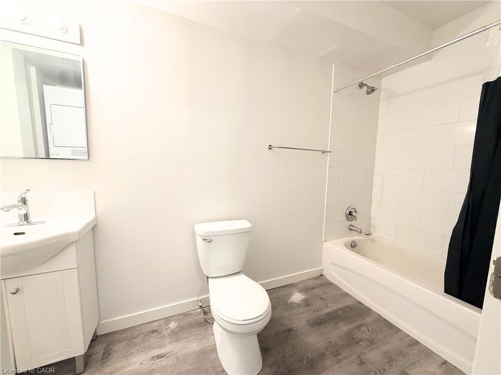 Condo/Apt Unit for lease at 6-120 Charles Street, Hamilton, ON, L8P 3E6 - Durand North - MLS: 40813822