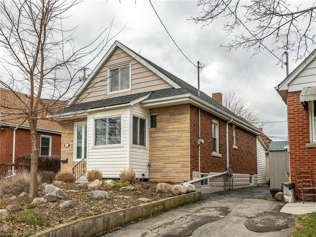 62 Crosthwaite Avenue S