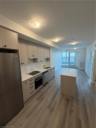 1018 - 461 Green Road