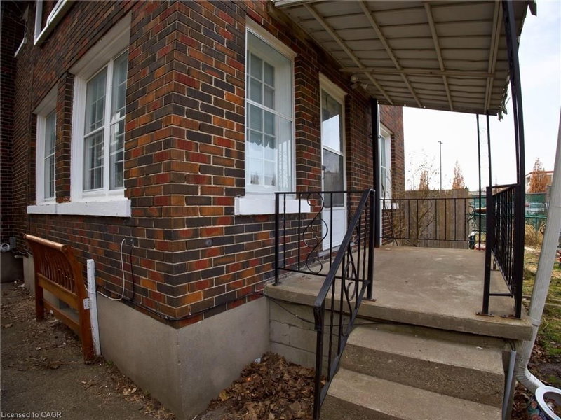 B - 511 King Street
