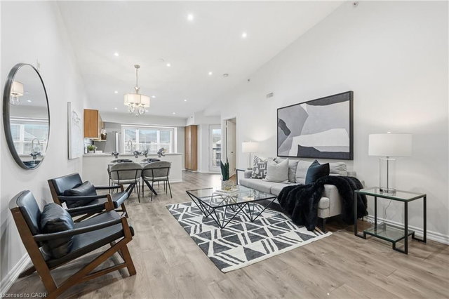 411 - 2035 Appleby Line