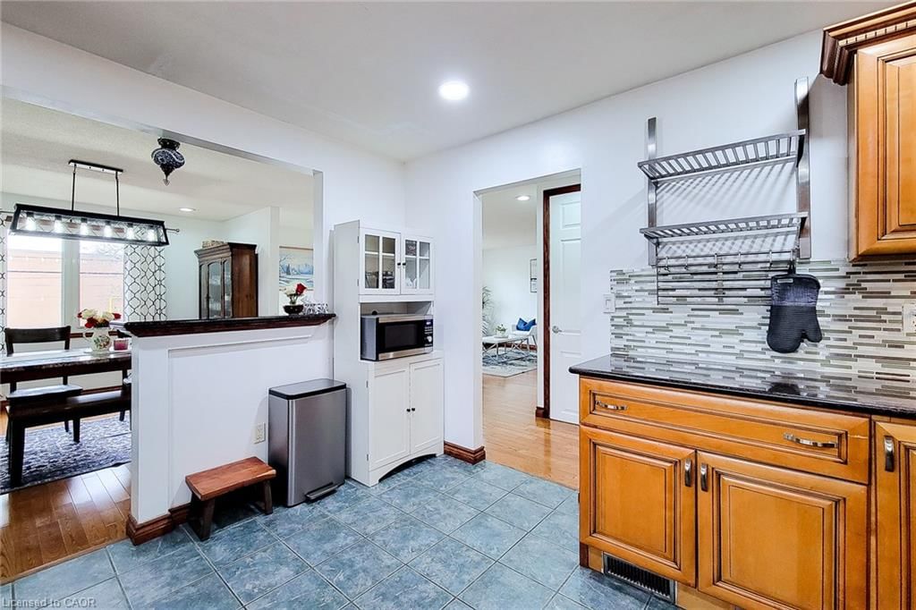 Single Family Residence for sale at 114 Juanita Drive, Hamilton, ON, L9C 2G3 - Westcliffe - MLS: 40814570