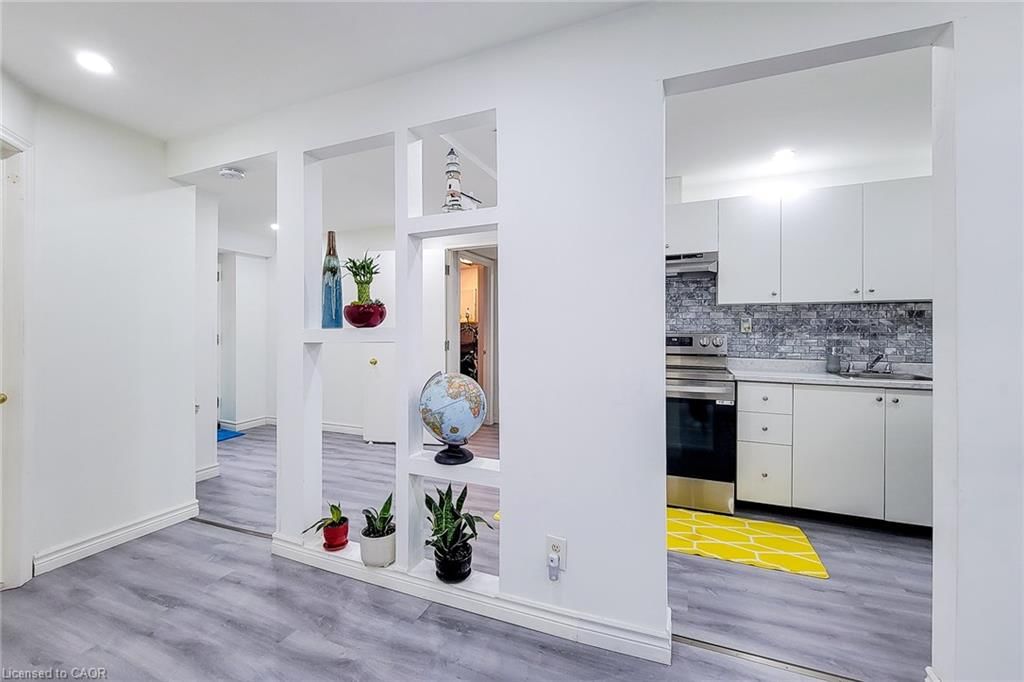 Single Family Residence for sale at 114 Juanita Drive, Hamilton, ON, L9C 2G3 - Westcliffe - MLS: 40814570