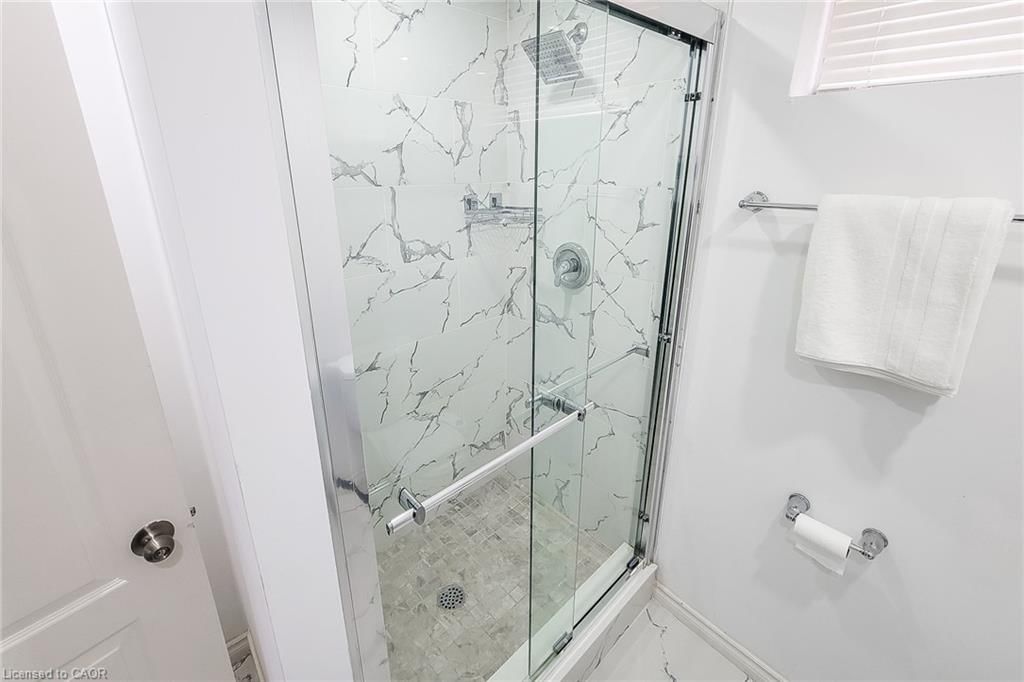 Single Family Residence for sale at 114 Juanita Drive, Hamilton, ON, L9C 2G3 - Westcliffe - MLS: 40814570