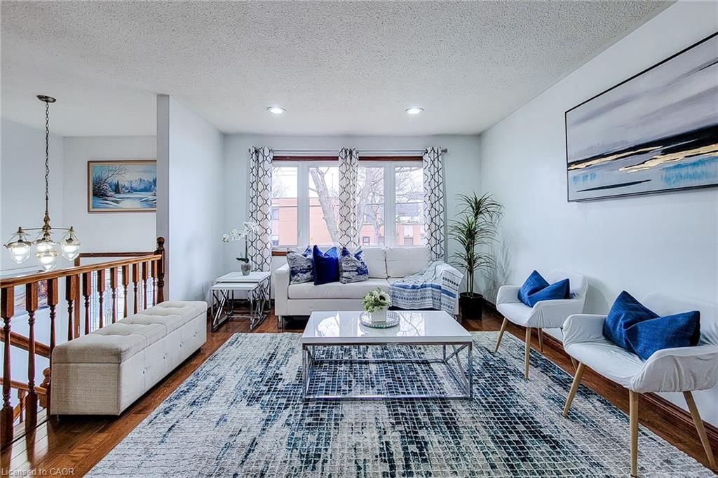 Single Family Residence for sale at 114 Juanita Drive, Hamilton, ON, L9C 2G3 - Westcliffe - MLS: 40814570