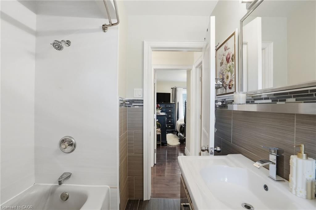 Single Family Residence for sale at 101 Organ Crescent, Hamilton, ON, L8T 1Y8 - Huntington - MLS: 40814594