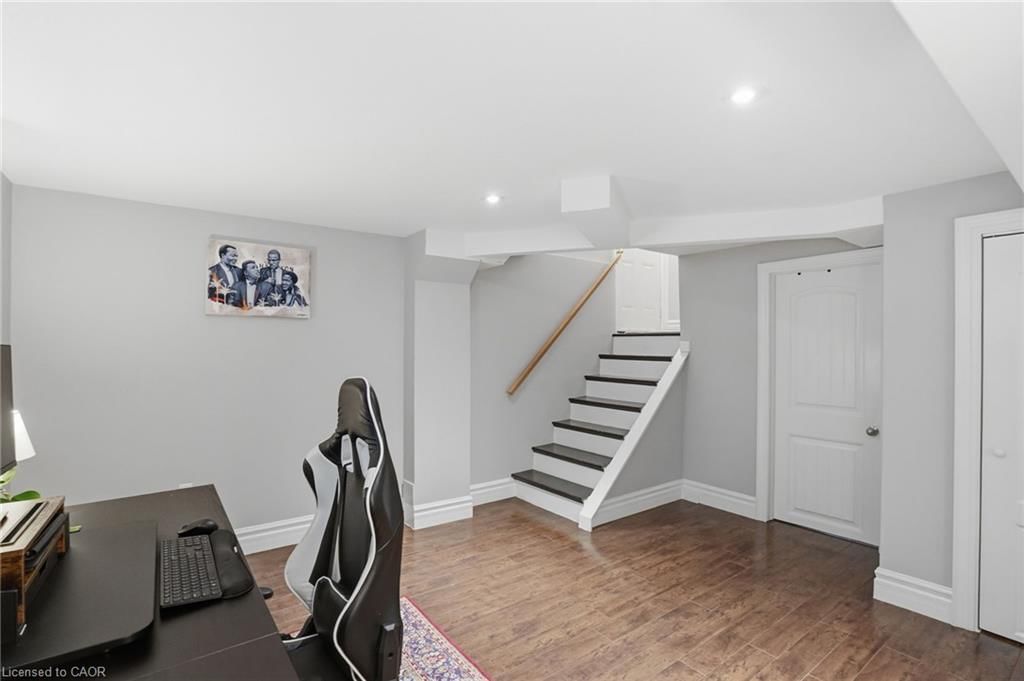 Single Family Residence for sale at 101 Organ Crescent, Hamilton, ON, L8T 1Y8 - Huntington - MLS: 40814594