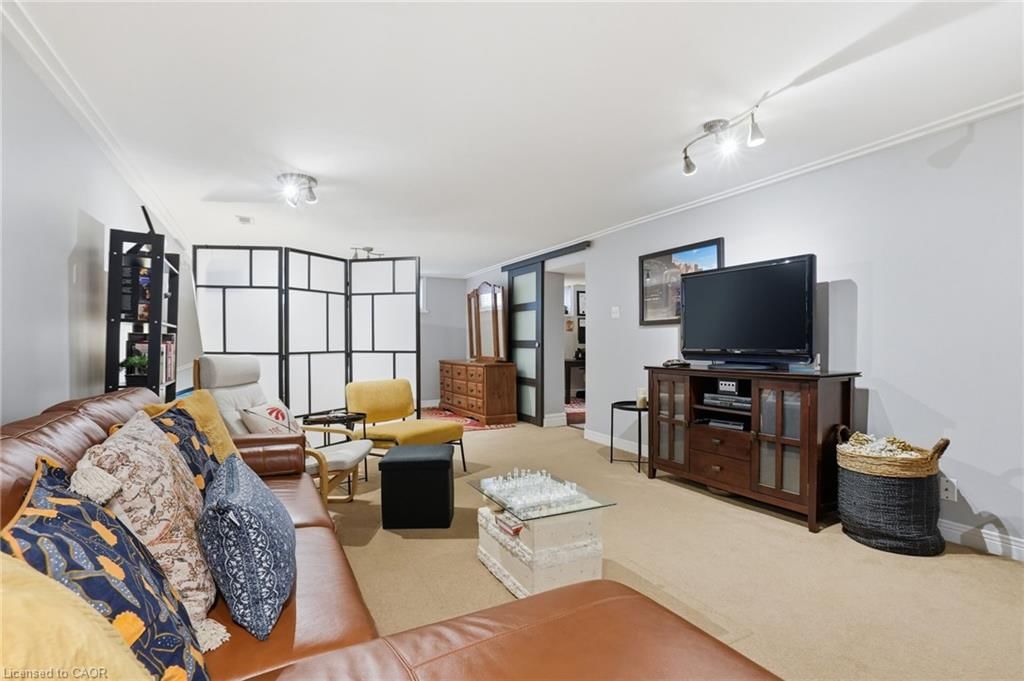 Single Family Residence for sale at 101 Organ Crescent, Hamilton, ON, L8T 1Y8 - Huntington - MLS: 40814594