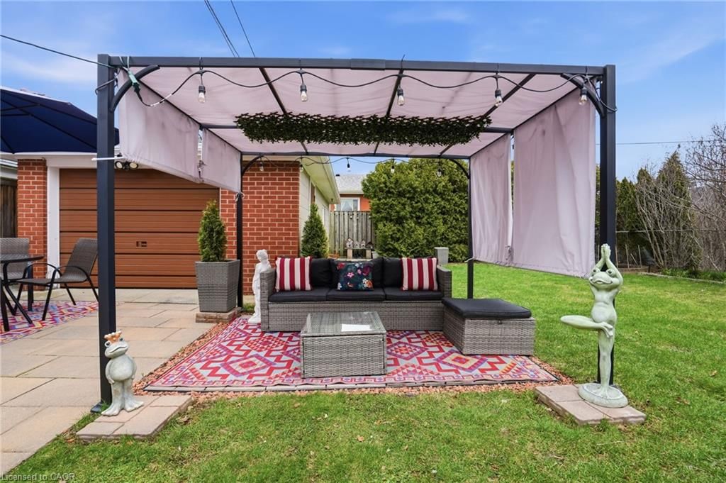 Single Family Residence for sale at 101 Organ Crescent, Hamilton, ON, L8T 1Y8 - Huntington - MLS: 40814594