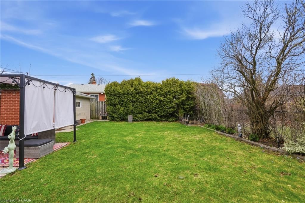 Single Family Residence for sale at 101 Organ Crescent, Hamilton, ON, L8T 1Y8 - Huntington - MLS: 40814594