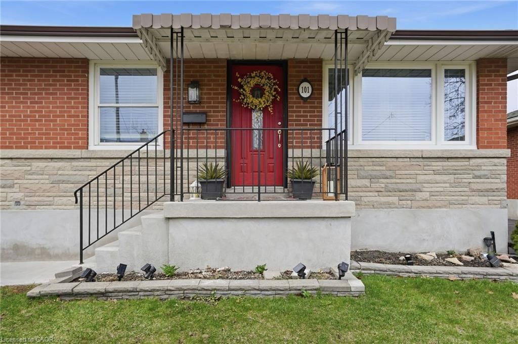 Single Family Residence for sale at 101 Organ Crescent, Hamilton, ON, L8T 1Y8 - Huntington - MLS: 40814594