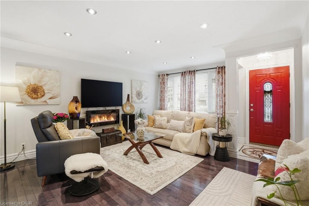 Single Family Residence for sale at 101 Organ Crescent, Hamilton, ON, L8T 1Y8 - Huntington - MLS: 40814594