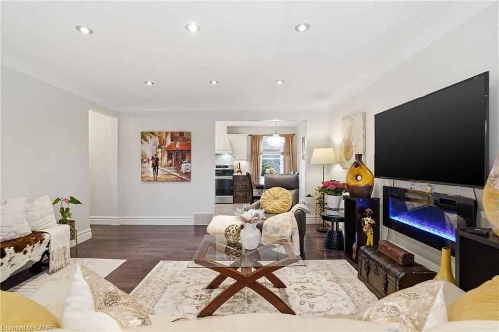 Single Family Residence for sale at 101 Organ Crescent, Hamilton, ON, L8T 1Y8 - Huntington - MLS: 40814594