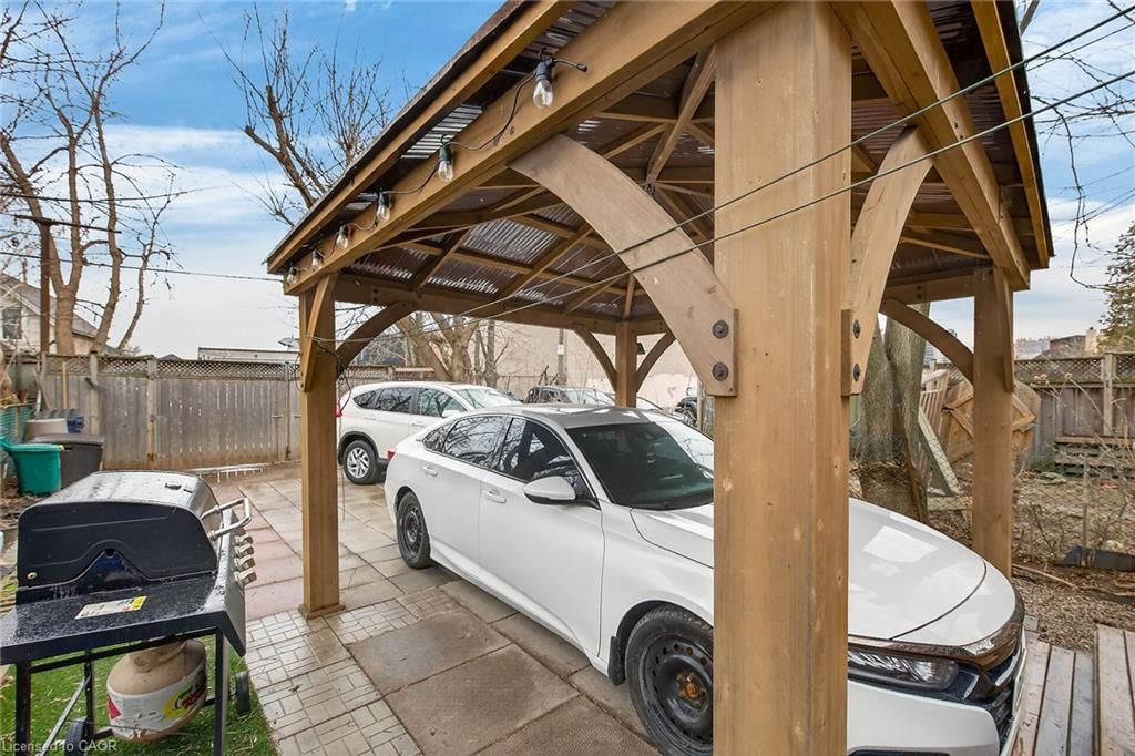 Single Family Residence for sale at 96 Wentworth Street, Hamilton, ON, L8L 5V4 - Landsdale - MLS: 40814831