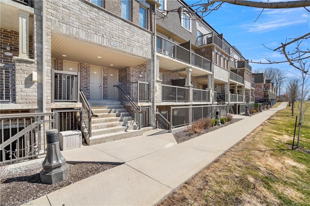 Row/Townhouse sold at D-1684 Fischer Hallman Road, Kitchener, ON, N2R 0H6 - Huron Park - MLS: 40814839