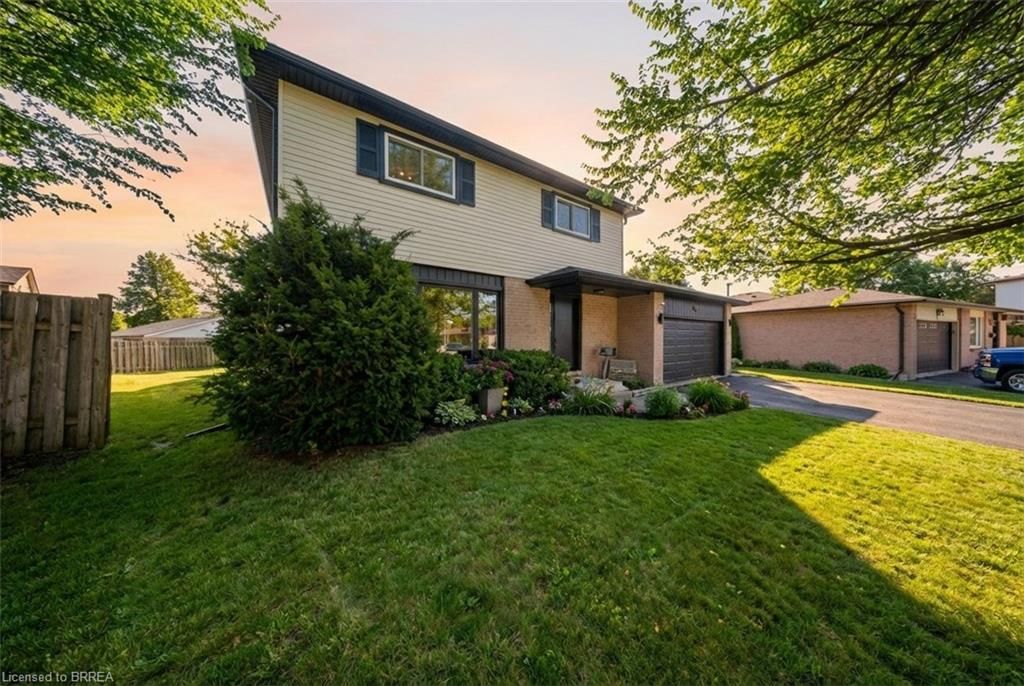 Single Family Residence for sale at 35 Rose Court, Paris, ON, N3L 3T9 - Fair Grounds - MLS: 40814874