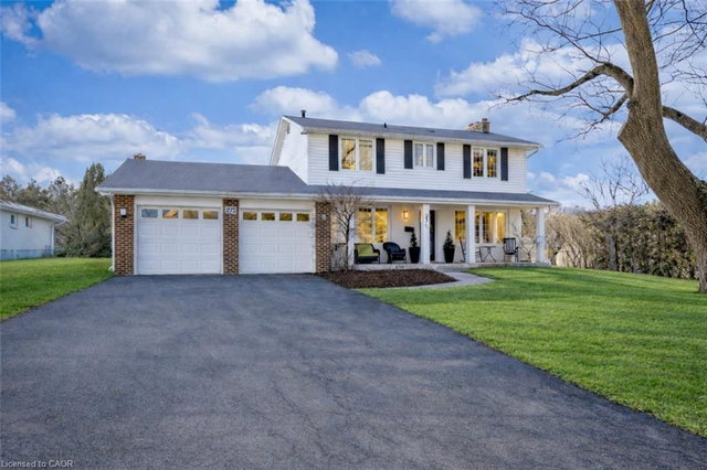 275 Camborne Crescent