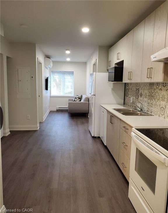 Condo/Apt Unit for lease at 202-307 King Street, Hamilton, ON, L8N 1C1 - Beasley - MLS: 40815183