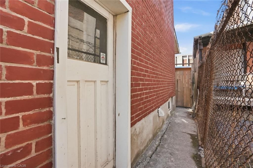 Single Family Residence for sale at 75 Niagara Street, Hamilton, ON, L8L 6A4 - North Sherman - MLS: 40815294