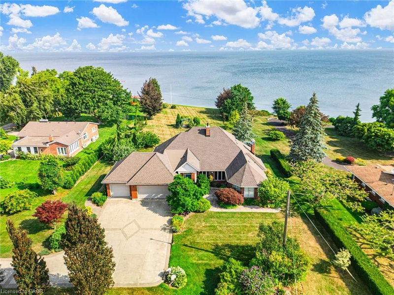 3503 Lakeshore Road photo 1