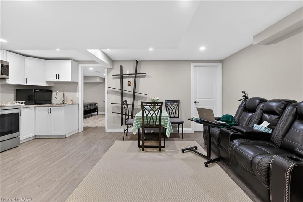 Single Family Residence for sale at 7809 Hackberry Trail, Niagara Falls, ON, L2H 3R5 - Brown - MLS: 40815525